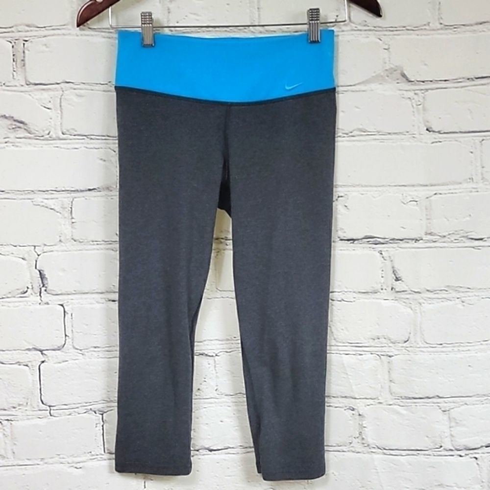 Nike Dri-Fit Workout Capris  - Picture 2 of 5